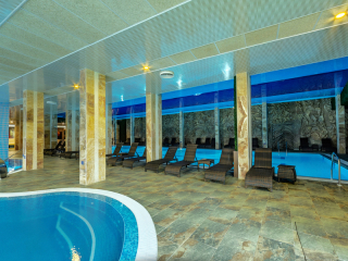 INFINITY HOTEL PARK AND SPA - INDOOR SWIMMING POOL